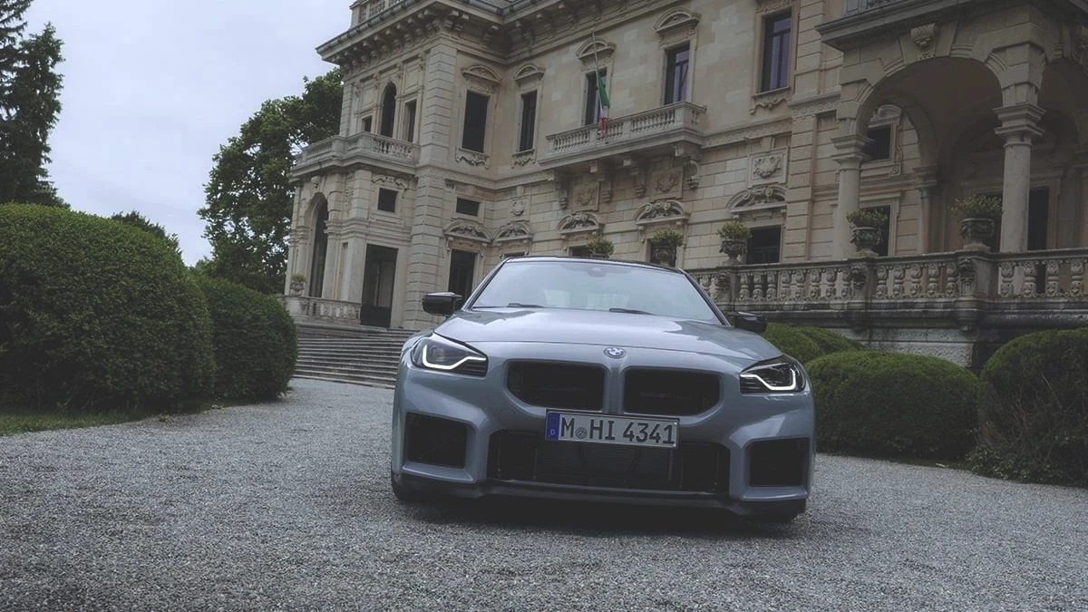 yeni-bmw-m2-cs-on-tasarim.jpg
